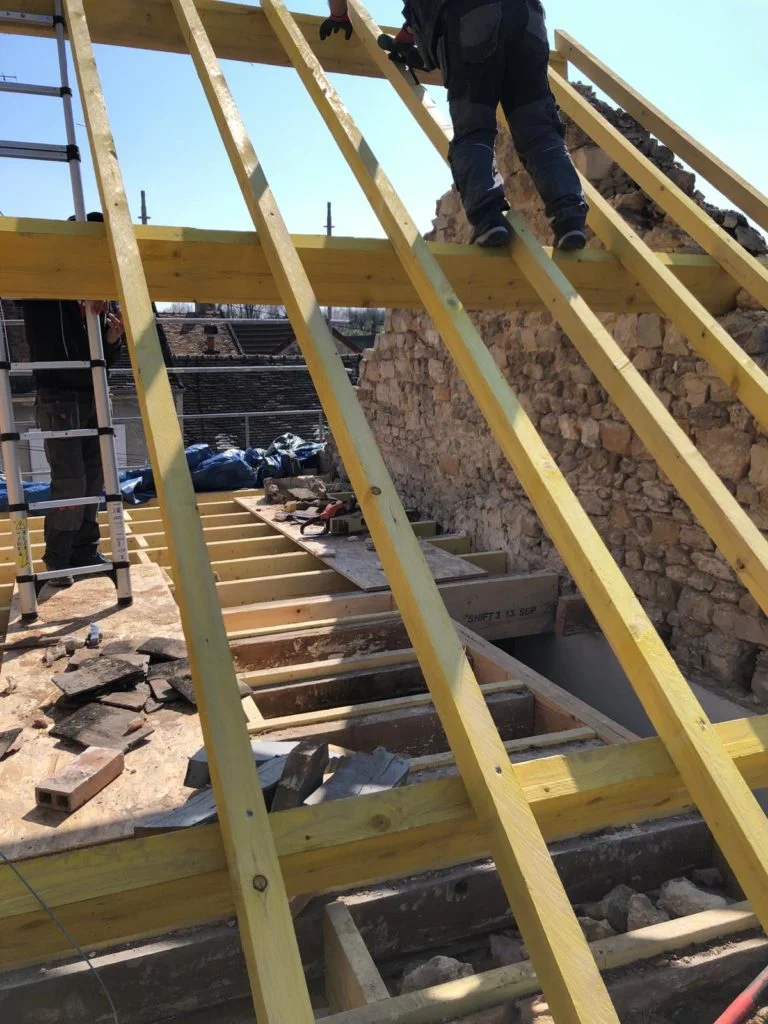 Travaux de charpente Lyon - Charpentier couvreur